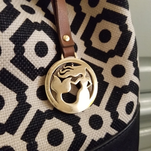 Spartina 449 "Pender" Color Block Drawstring Tote - Picture 9 of 16